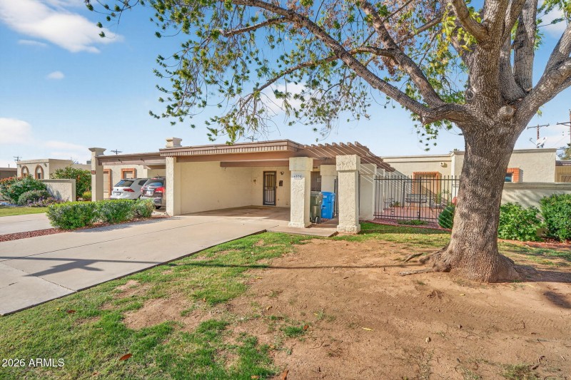 2-web-or-mls-02-N 29th Ln