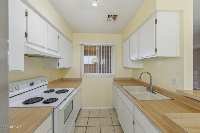 501 W Yukon Dr #4-14