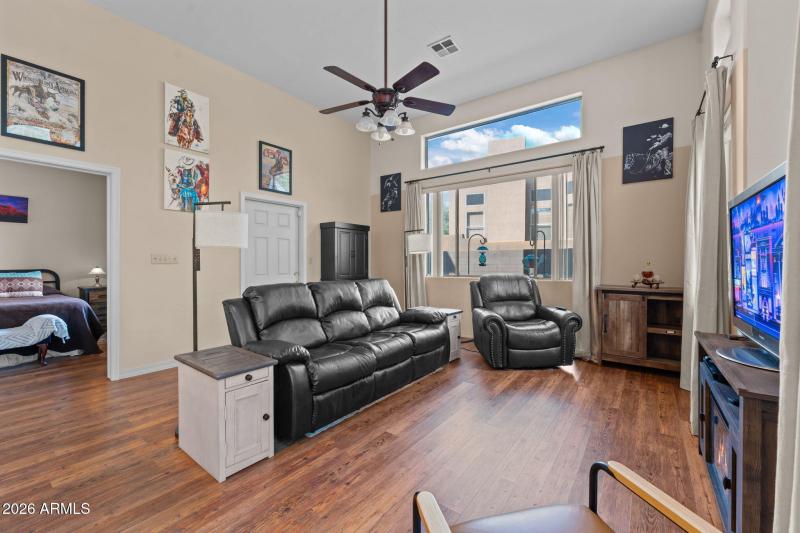 4-web-or-mls-DSC08284