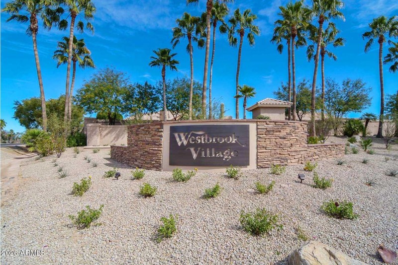 Westbrook Village-Sign