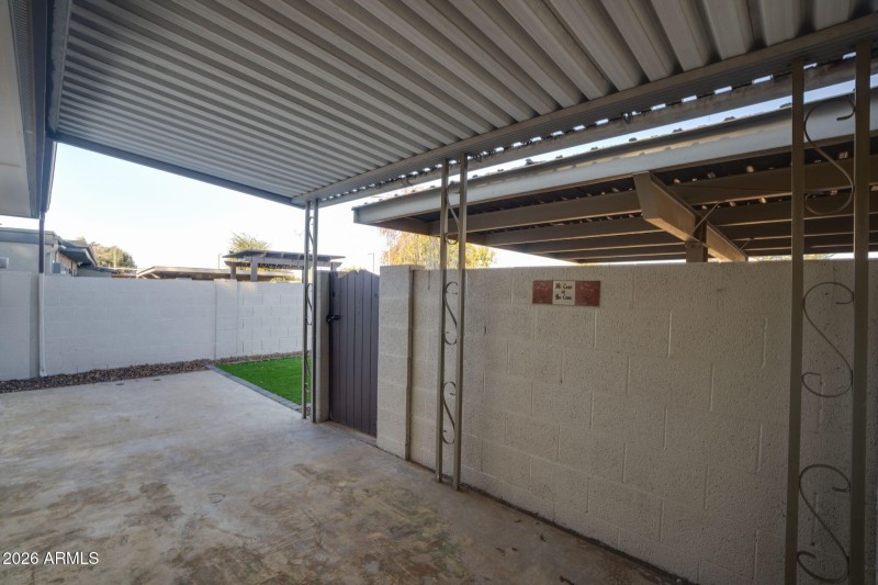 38-web-or-mls-Exterior-14