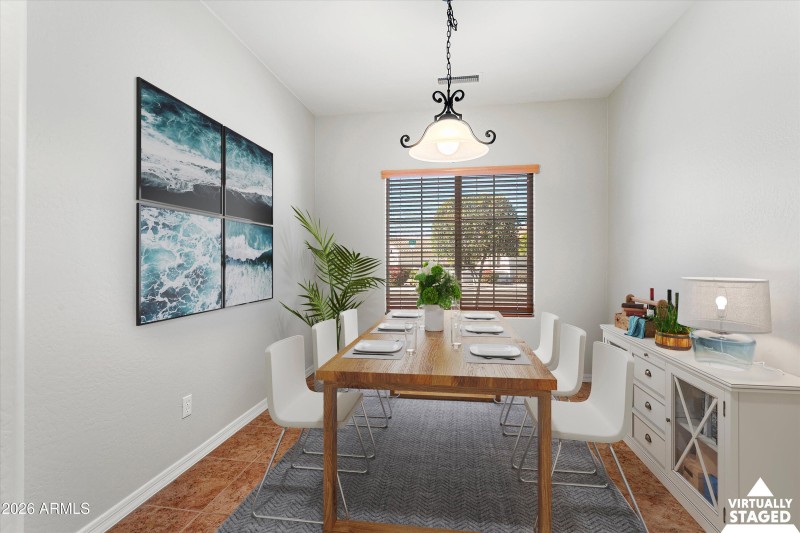 18-Dining Room - Staged