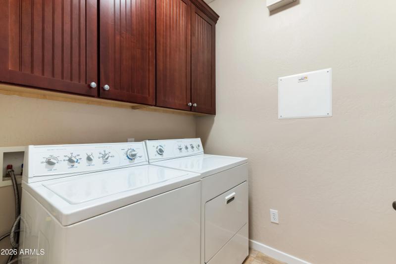 Laundry Rm