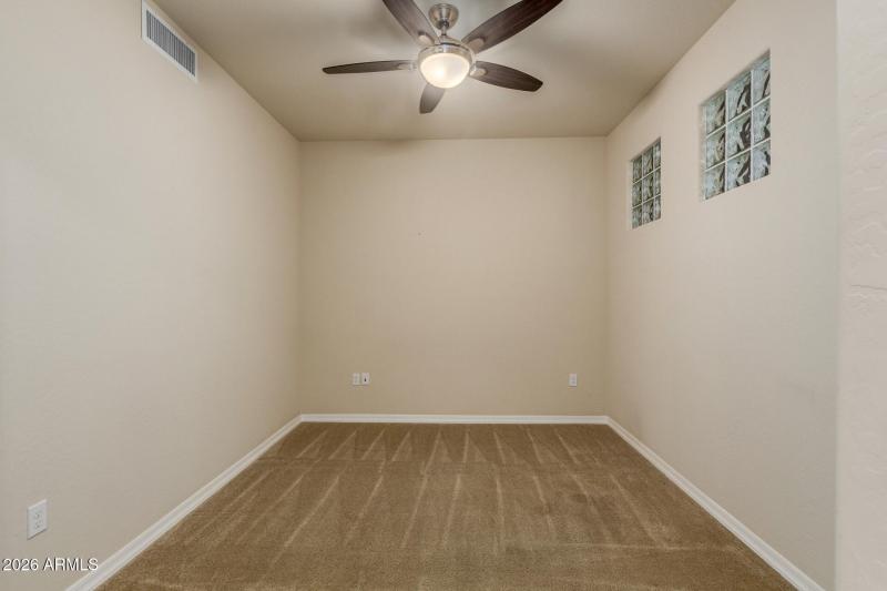 Bonus Room:Office