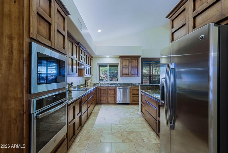 Kitchen 4