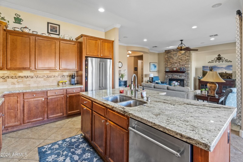 20894 W Lost Creek Dr-23