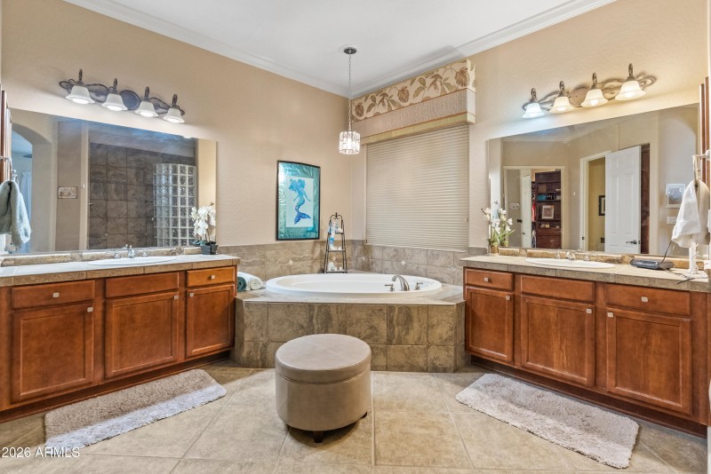 20894 W Lost Creek Dr-33