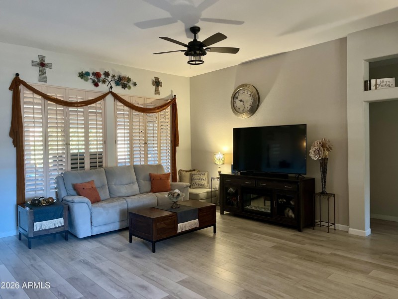 78975515389__711E4C12-6BCB-45A0-BD98-A91