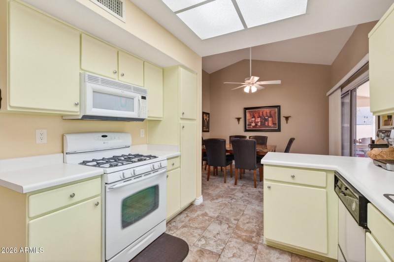 21_14114_W_Pavillion_Dr21_mls