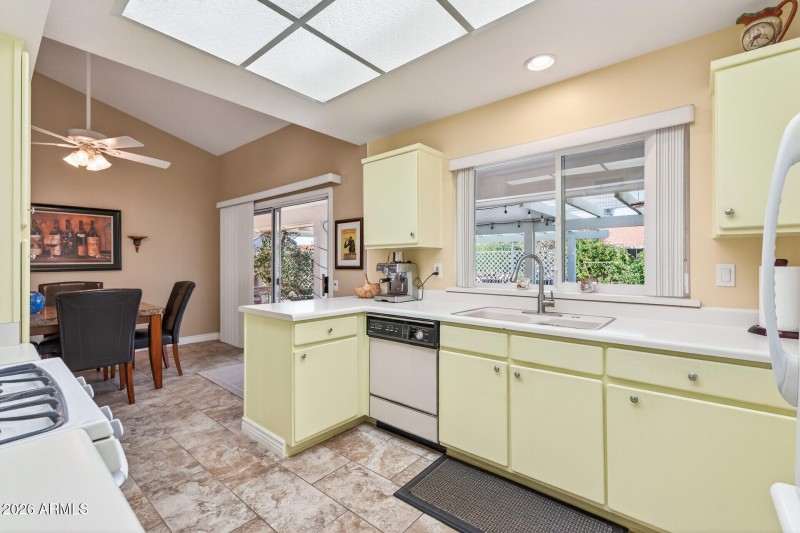 22_14114_W_Pavillion_Dr22_mls