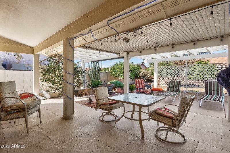 40_14114_W_Pavillion_Dr40_mls