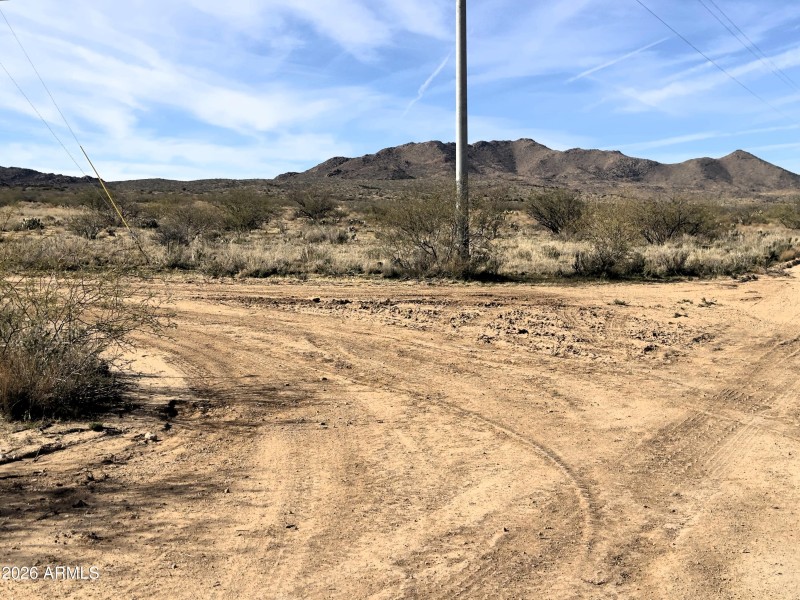 9) 66705-6961ac1c3bee7