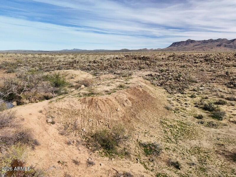 13) 66705-6961ac1a13f49