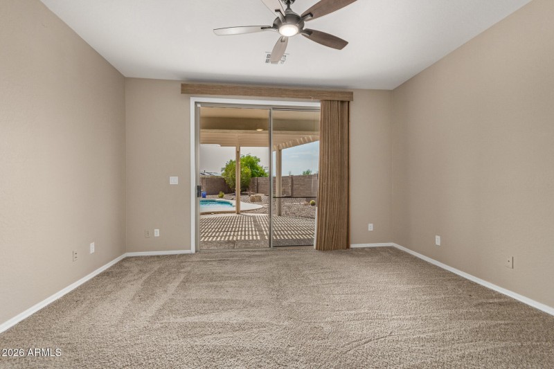 2361 W TURTLE HILL CT