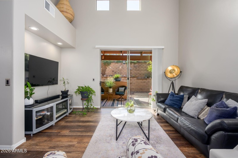 4-web-or-mls-FountainHillsBlvd705-12