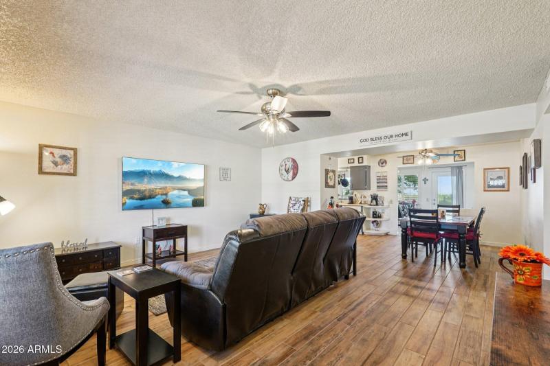 9-web-or-mls-W Tonada Dr-S1001-009