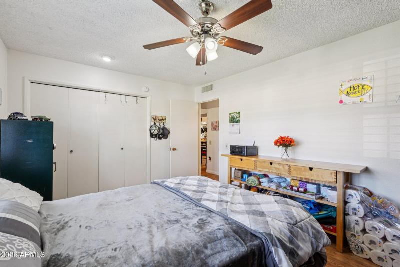 26-web-or-mls-W Tonada Dr-S1001-026