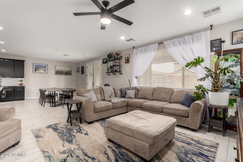Large Living Area