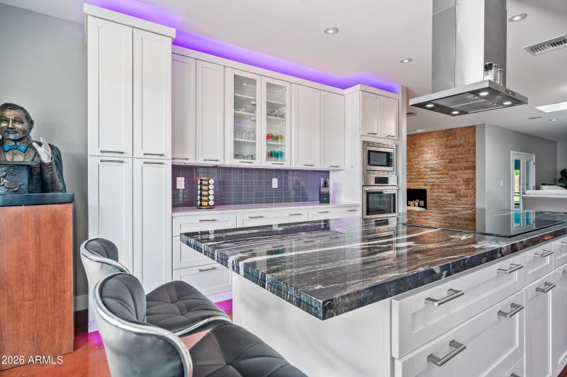 ocupix-16030N43S-DLX-15 - Kitchen3