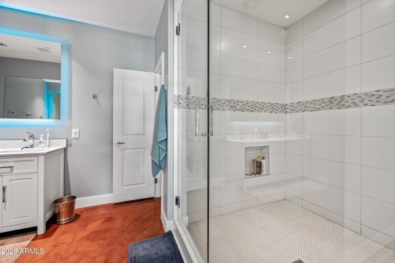 ocupix-16030N43S-DLX-27 - Primary Shwr