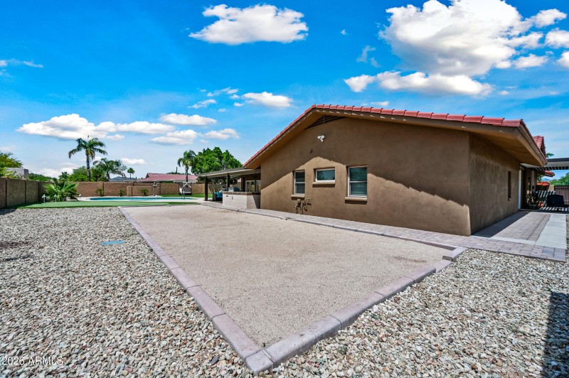 ocupix-16030N43S-DLX-44 - Bocce Court2