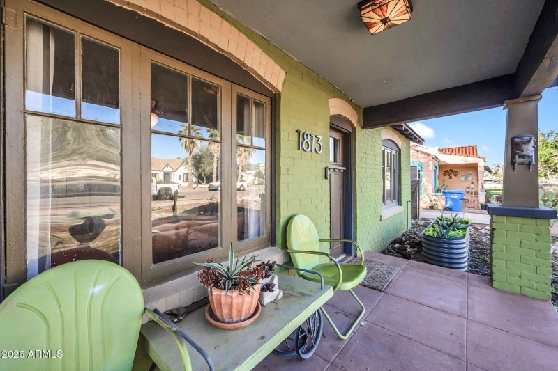 mls_1813 E Willetta St-7
