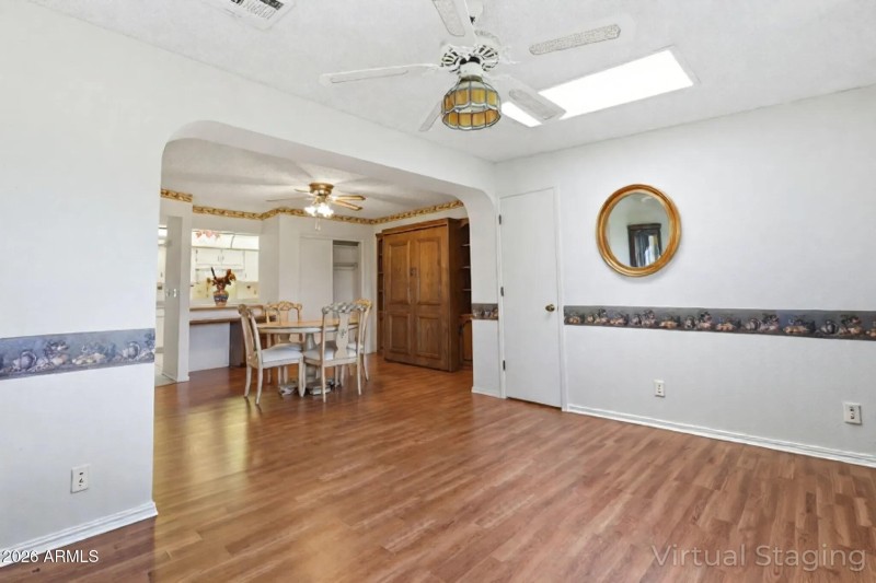 Additional Enclosed Room