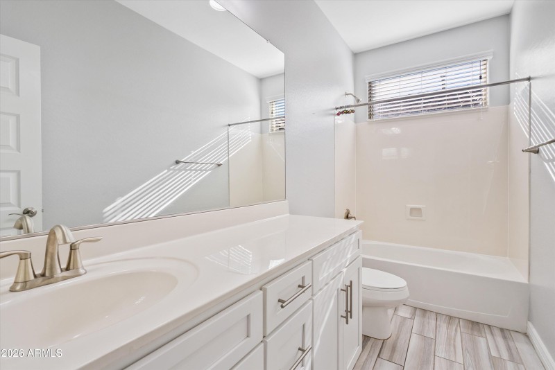 Guest Bathroom 2