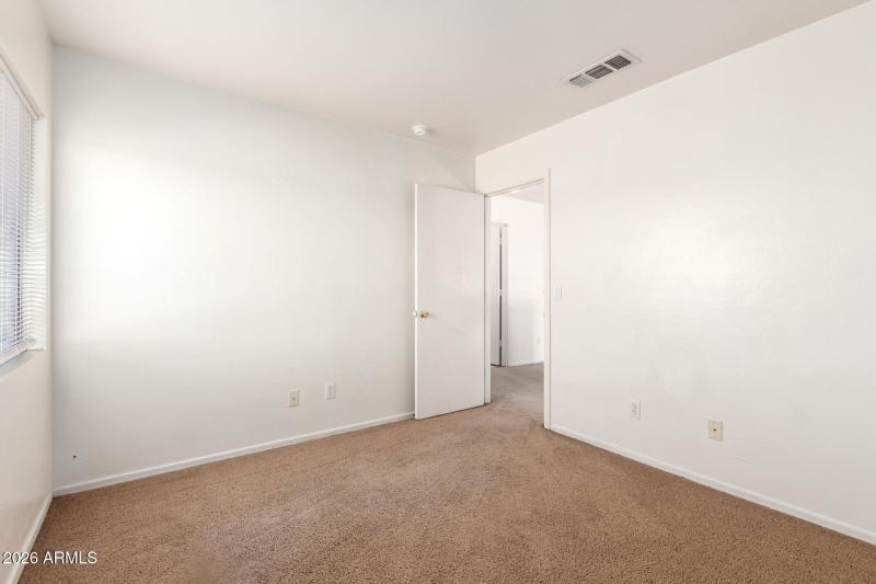 Bedroom 4-2