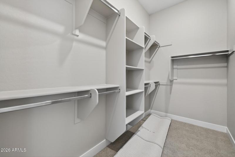 34)PRIMARY CLOSET