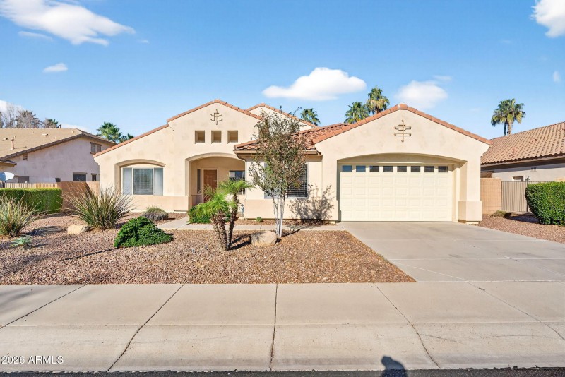 4-web-or-mls-1000017785