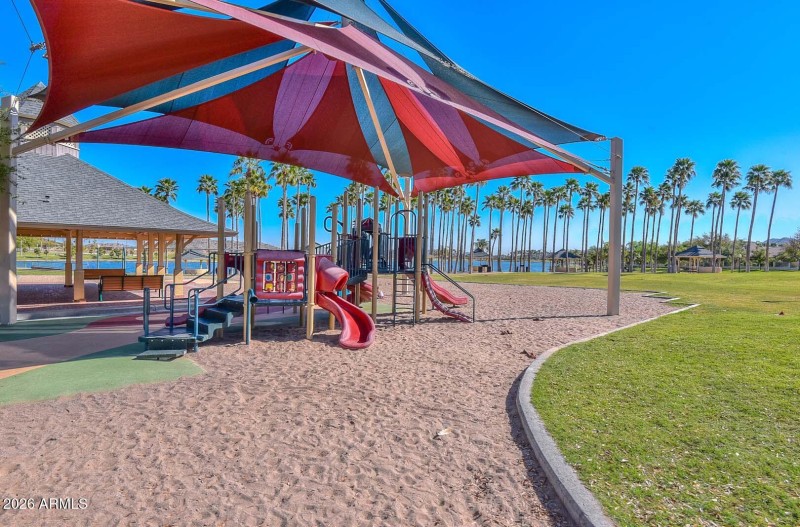 Estrella South Lake Park-Playground