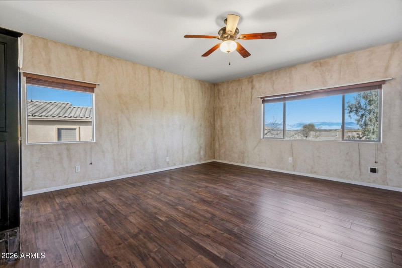 Upstairs Office or Bedroom 5