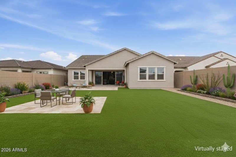 5535_backyardwithoutpool_virtual