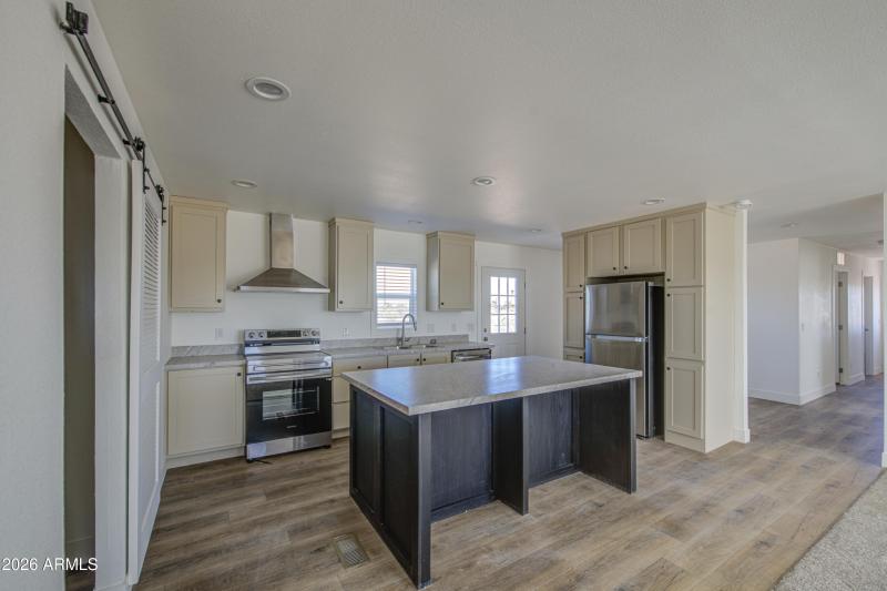 Kitchen 1