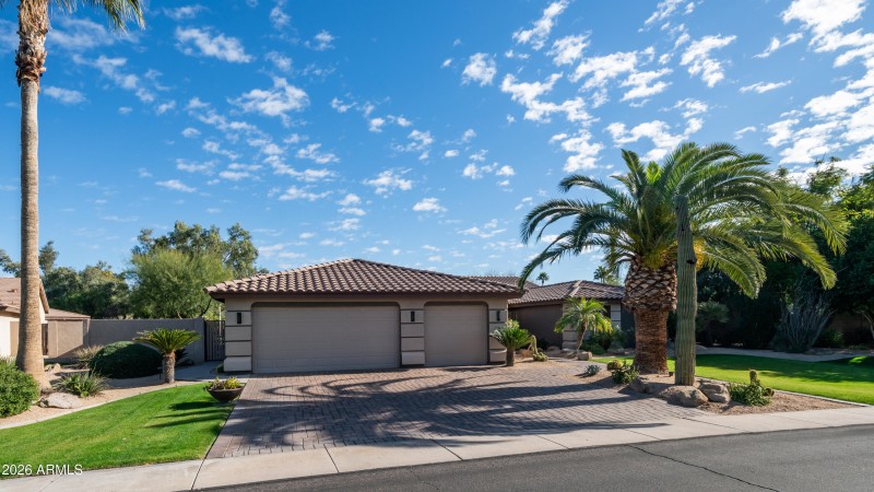 2540 W Tulsa St Exterior Photos-1