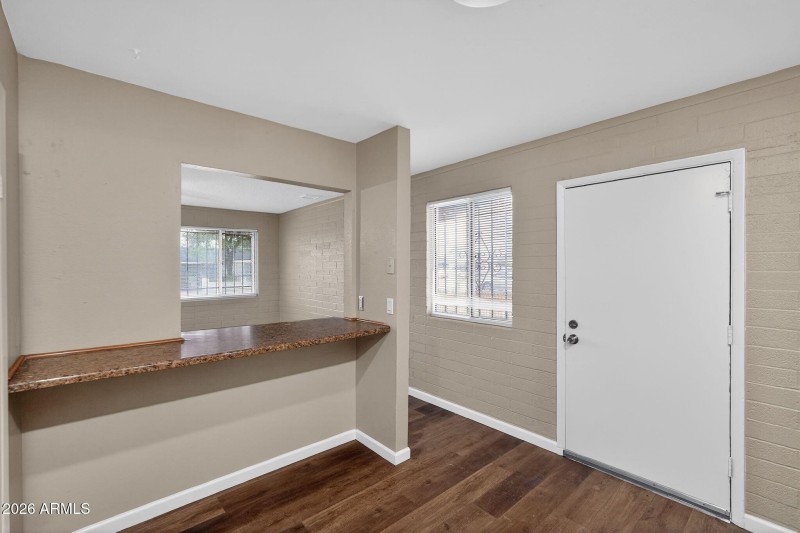 12_4127_N_74th_Ave_Phoenix_AZ_85033-Foye