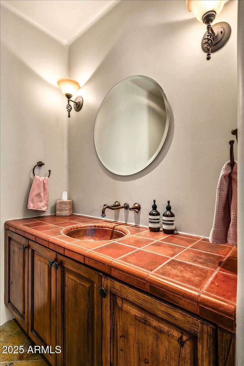 52-Powder Room 2