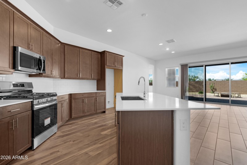 Kitchen 4