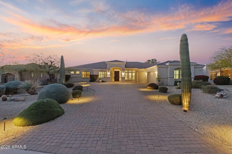 Stately Custom Built in the Preserve