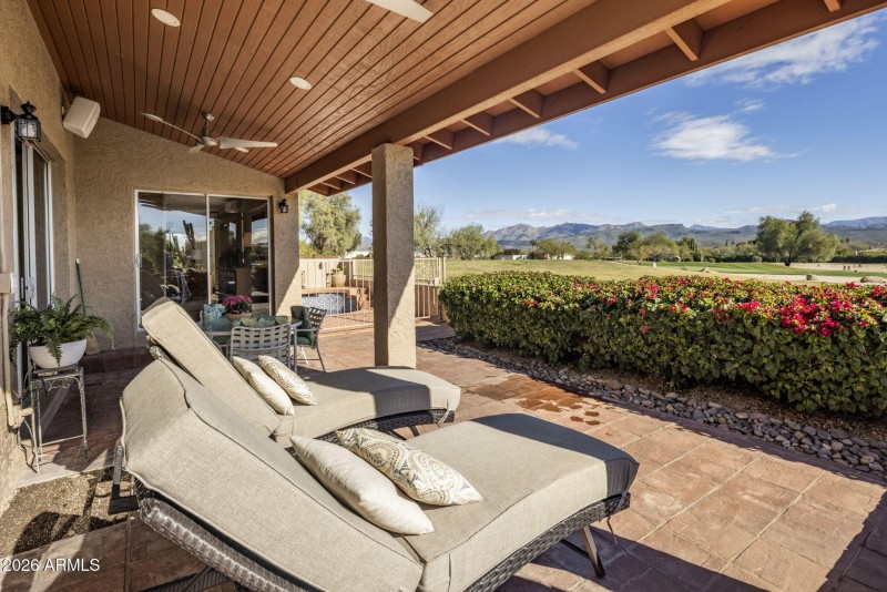 Beautiful Backpatio with Views