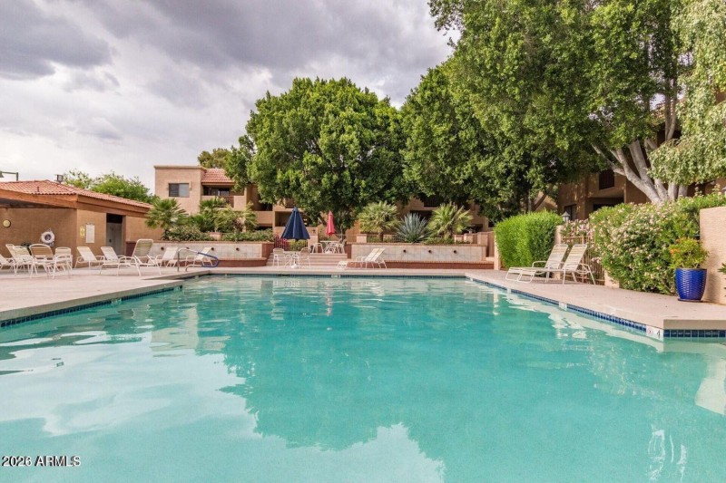 20221005184135732583000000-o