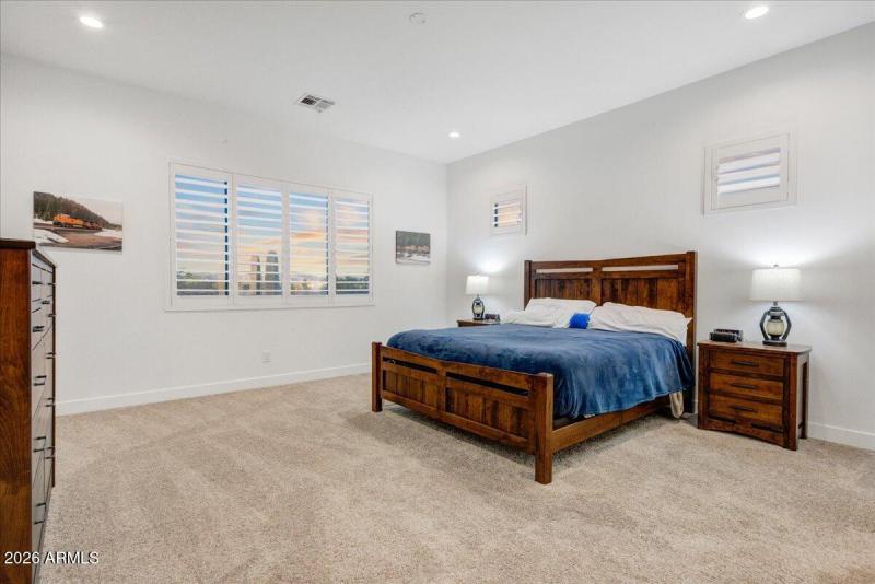 11-Primary Suite