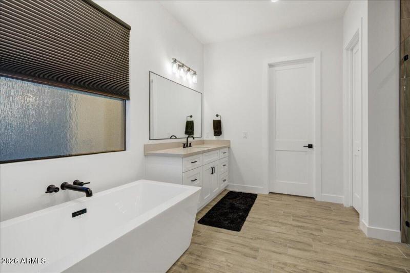 14-Primary Bathroom