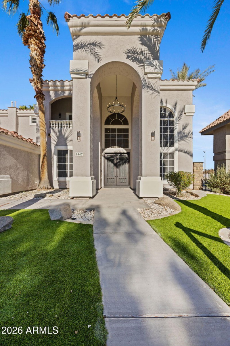 4-web-or-mls-1442-w-laurel-ave