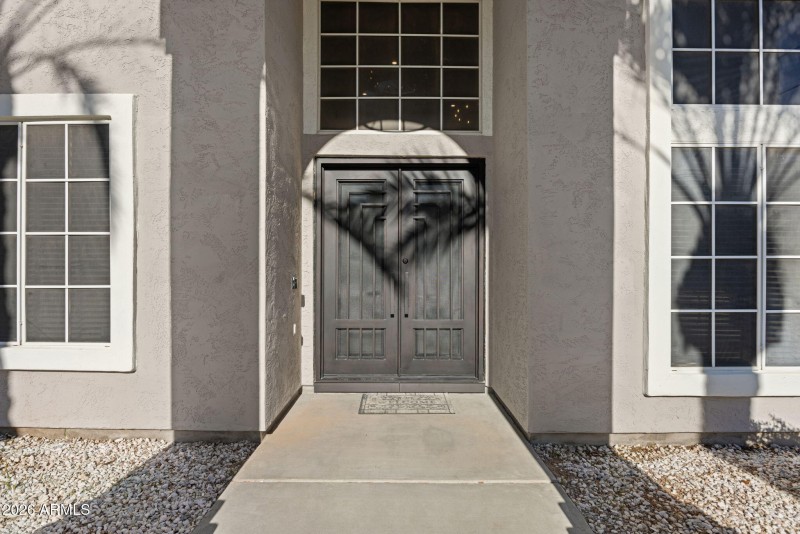 5-web-or-mls-1442-w-laurel-ave