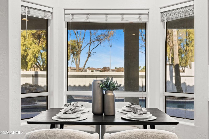 24-web-or-mls-1442-w-laurel-ave