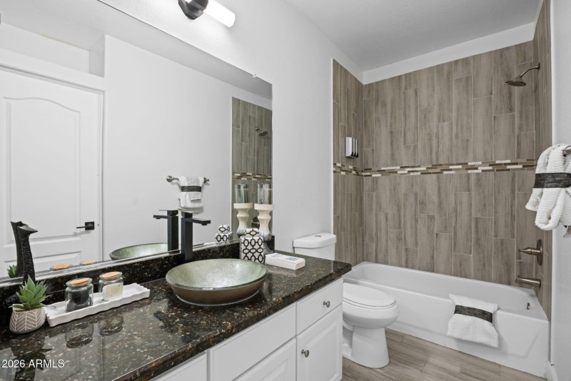 34-web-or-mls-1442-w-laurel-ave