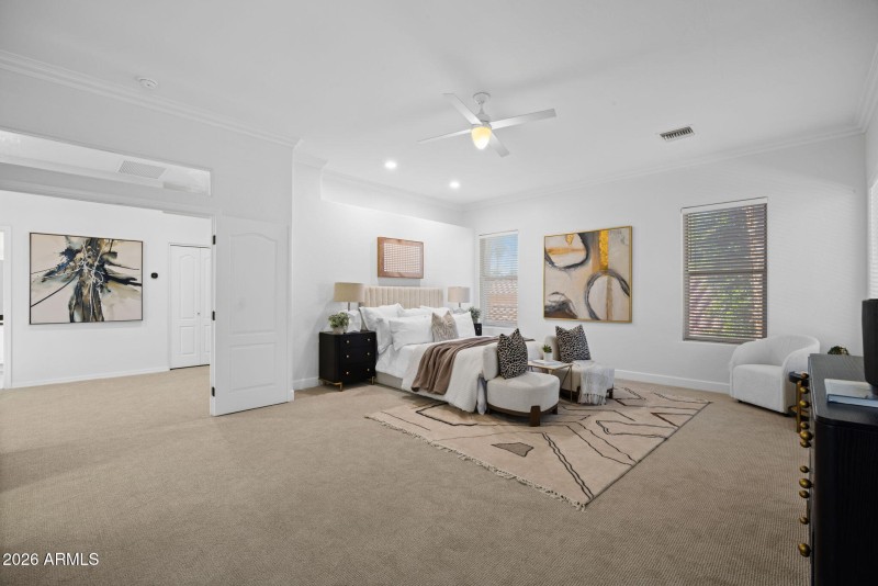 38-web-or-mls-1442-w-laurel-ave