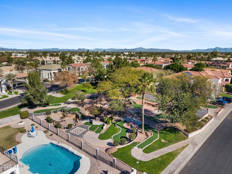 73-web-or-mls-1442-w-laurel-ave